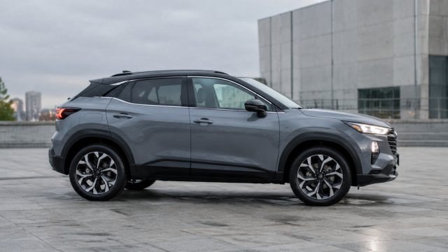 Nissan Kicks из Грузии: мотор, вариатор и цена под ключ - обложка статьи, avto-pod-zakaz.com